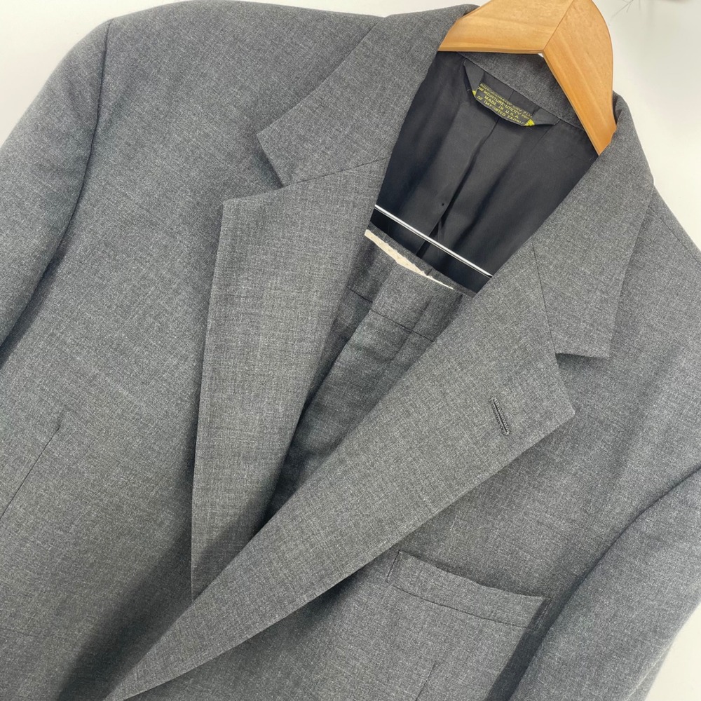 Adams Row Mens Two Piece Suit Charcoal Gray Made in USA Business Formal 47R 39W